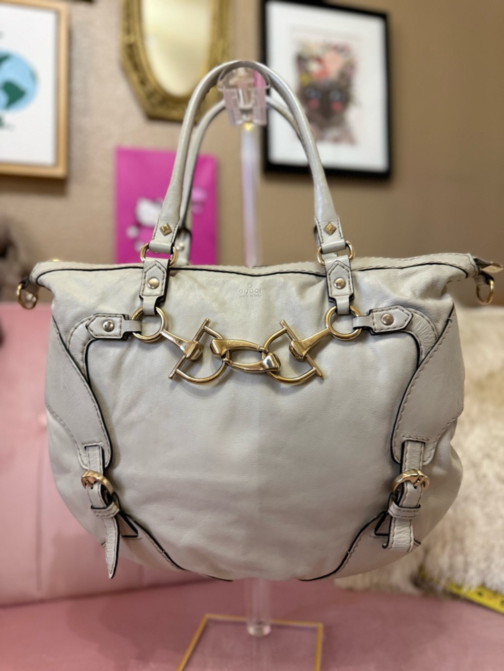 Auth 💯 Vintage GUCCI Cream Leather Bag with Iconic Gold  Horsebit Hardware